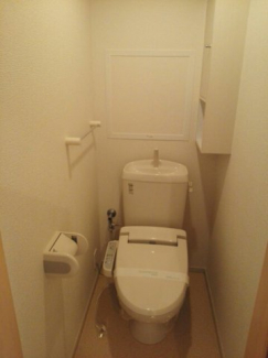 シンプルで使いやすいトイレです