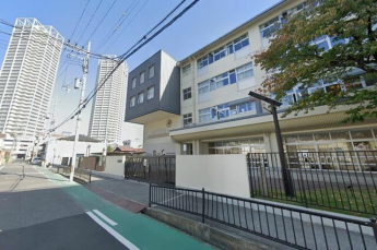 泉大津市立旭小学校まで223m