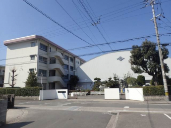 石井小学校 1491m