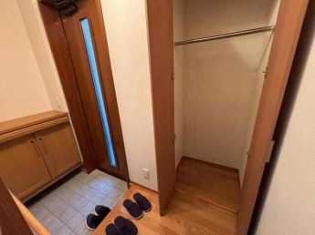 神戸市中央区中山手通３丁目の住宅付店舗一戸建ての画像