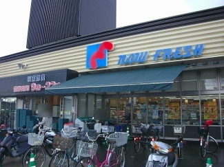 万代 羽束師店まで600m