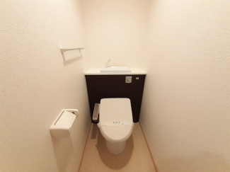 落ち着いたトイレです