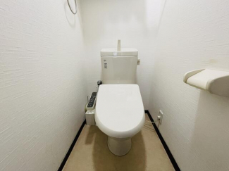 ◆平成２９年に新調済みのトイレです♪　◆【当社専任物件】ご内