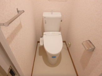 ゆったりとした空間のトイレです