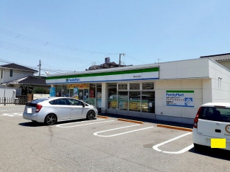 ファミリーマート明石土山北店まで1200m