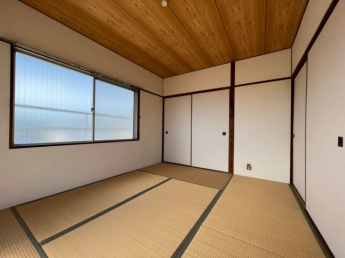 【寝室】