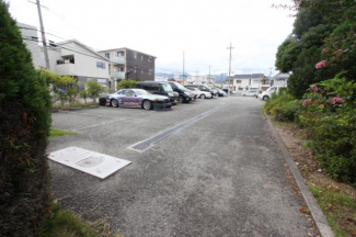 駐車場に車を止められます