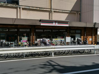 セブンイレブンハートインＪＲ寺田町駅北口店まで61m