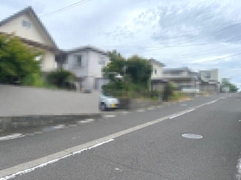 【前面道路含む現地写真】