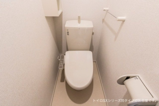 清潔感のあるトイレです