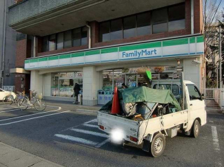 ファミリーマート栗東中学校前店まで1783m