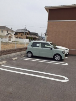 駐車場に車を止められます