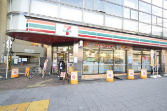 セブンイレブン 野田阪神駅前店まで700m