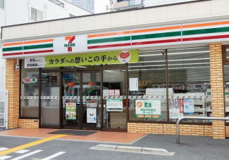 セブンイレブン（大阪立売堀５丁目店）まで200m