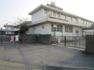 近江八幡市立　北里小学校まで220m