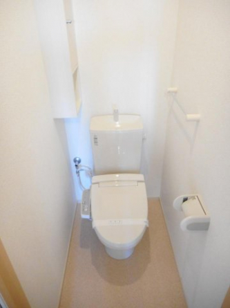 シンプルで使いやすいトイレです