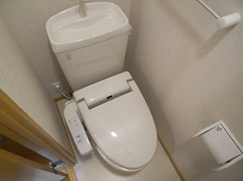 清潔感のあるトイレです