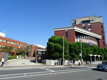 京都薬科大学まで1100m