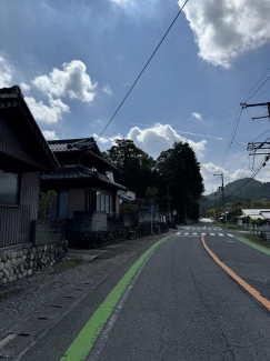 前面道路風景まで10m