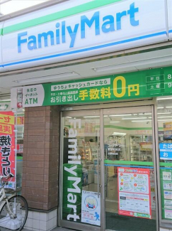 ファミリーマート 萱島駅前店まで1400m