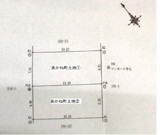 右側が道路です。