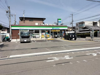 ファミリーマート高槻宮田町二丁目店まで739m