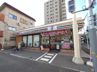 セブンイレブン堺大町西３丁店まで97m