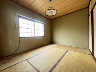 【寝室】