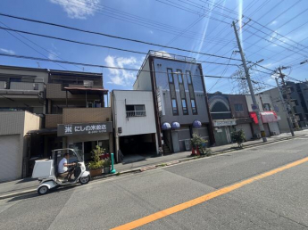 御崎７丁目店舗付き住宅の画像