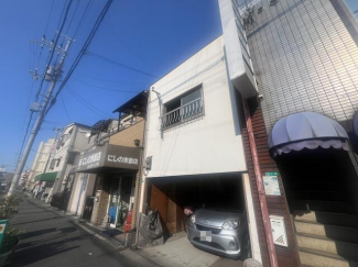 御崎７丁目店舗付き住宅の画像