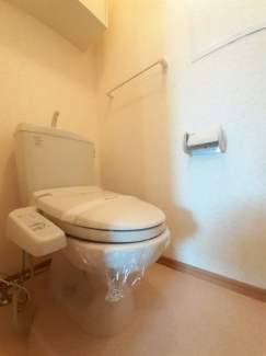 ゆったりとした空間のトイレです