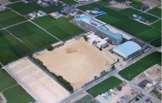 松山市立久米中学校まで2086m