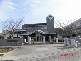 松山市立旭中学校まで804m