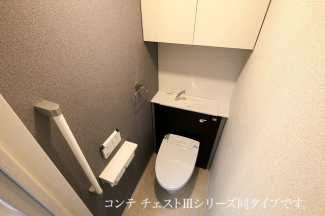 ゆったりとした空間のトイレです