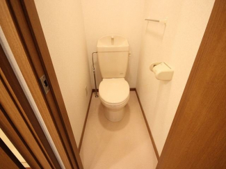 シンプルで使いやすいトイレです