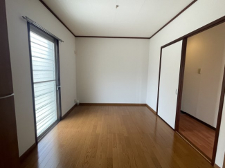 ゆったりとした居間です
