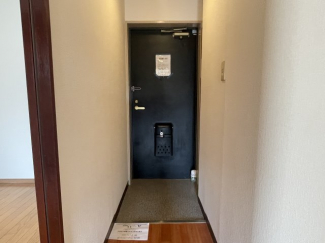 ゆったりとした玄関です