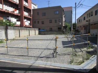 ＪＲ環状線　桃谷駅まで徒歩３分の好立地です。全３区画の建築条