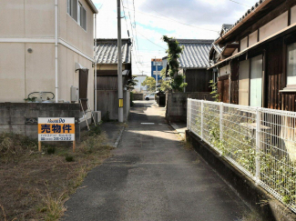 西側道路
