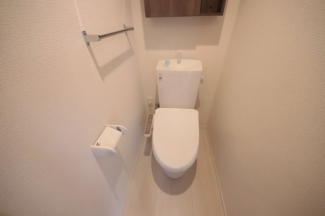 シンプルで使いやすいトイレです