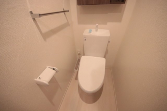 シンプルで使いやすいトイレです