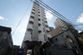 西宮市津門呉羽町のマンションの画像