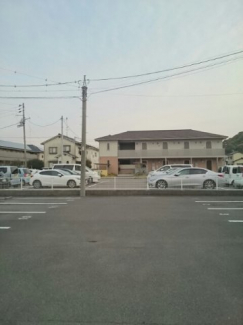 駐車場に車を止められます