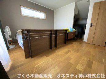 洋室約８．０帖。広々としたＷＩＣ付きのお部屋です！