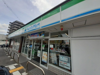 ファミリーマート 西院清水町店まで280m