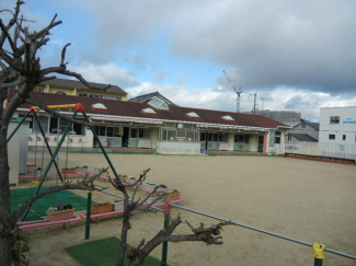 神戸市立有野幼稚園まで1898m