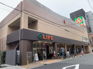 ライフ堺筋本町店まで372m