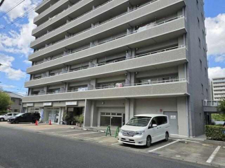 ☆ＪＲ栗東駅徒歩３分の立地　☆マンション１階の駅近テナント