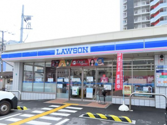 ローソン港区弁天五丁目店まで161m