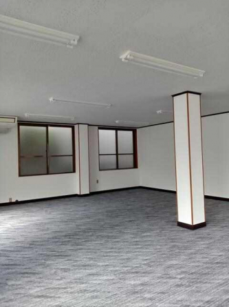 四国中央市川之江町の事務所の画像